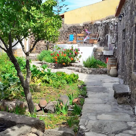 Guest house S'ommu Ezza