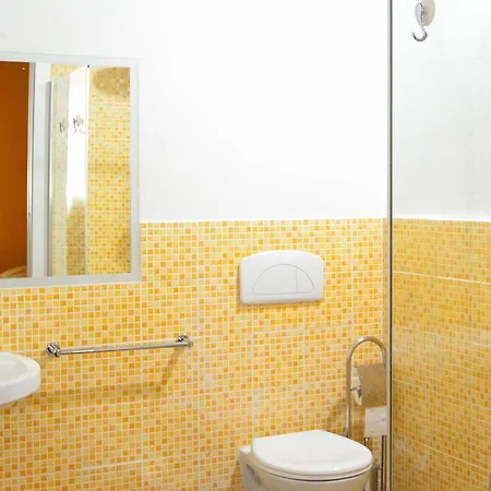 S'ommu Ezza Guest house Narbolia