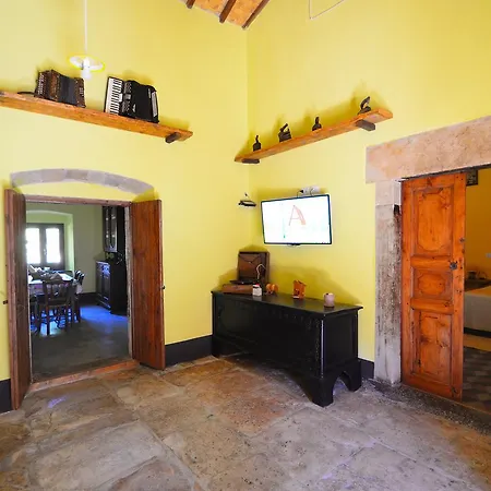 Guest house S'ommu Ezza *